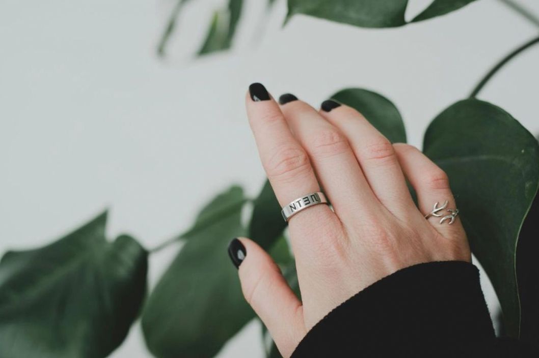 Custom inscription on ring
